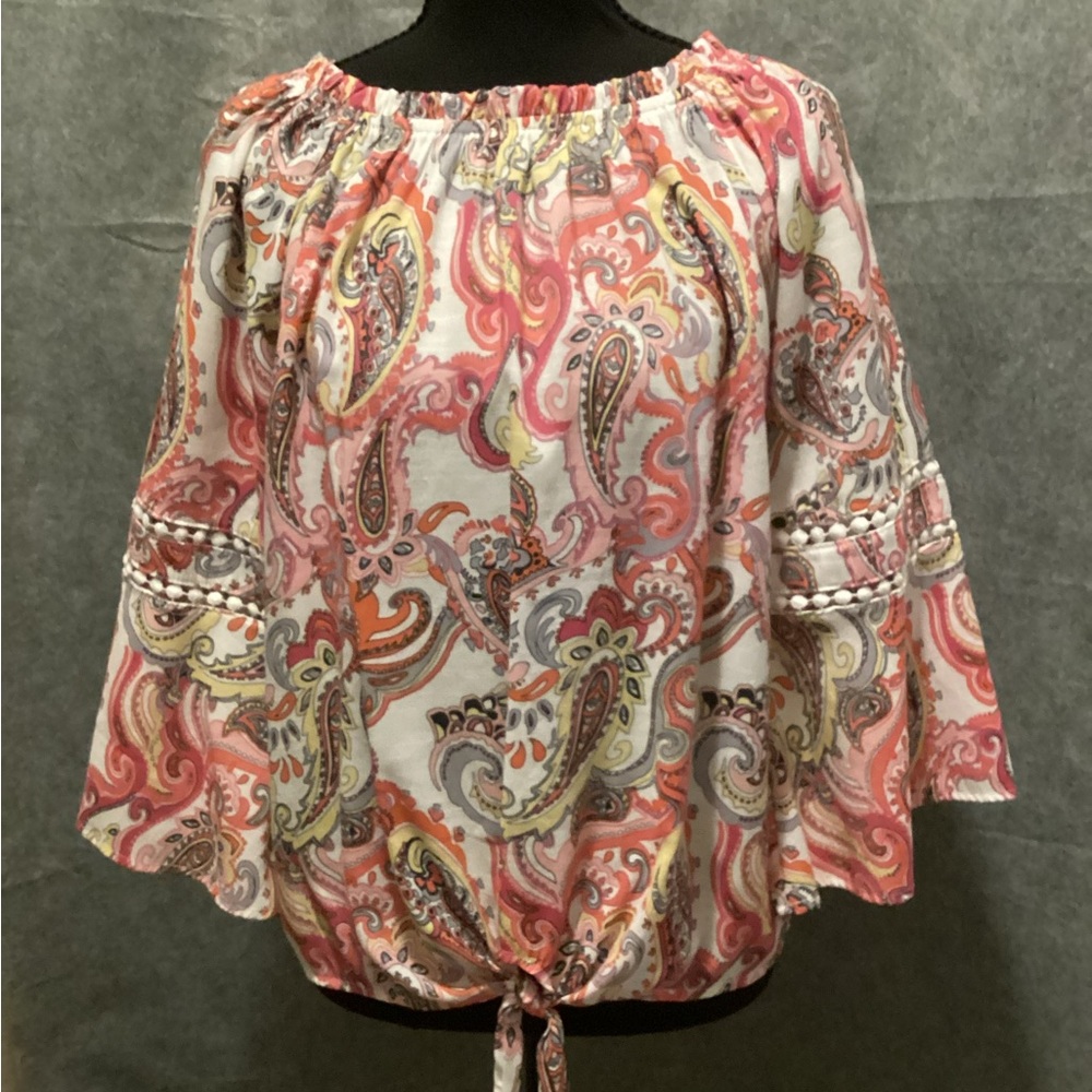 Notations Coral Pink Paisley Off-Shoulder Tie-Front Blouse. C36